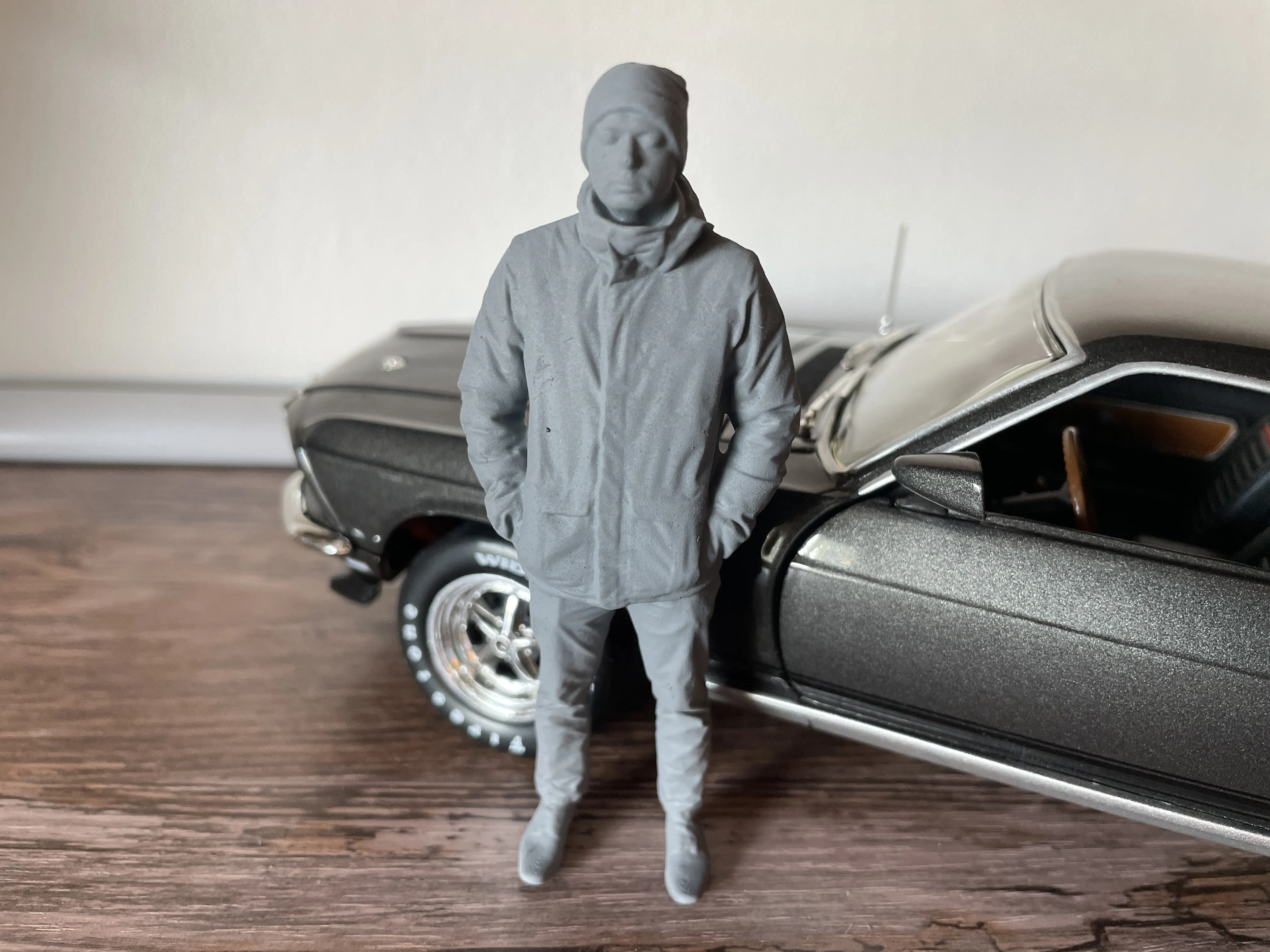Homme En Manteau D'Hiver 1