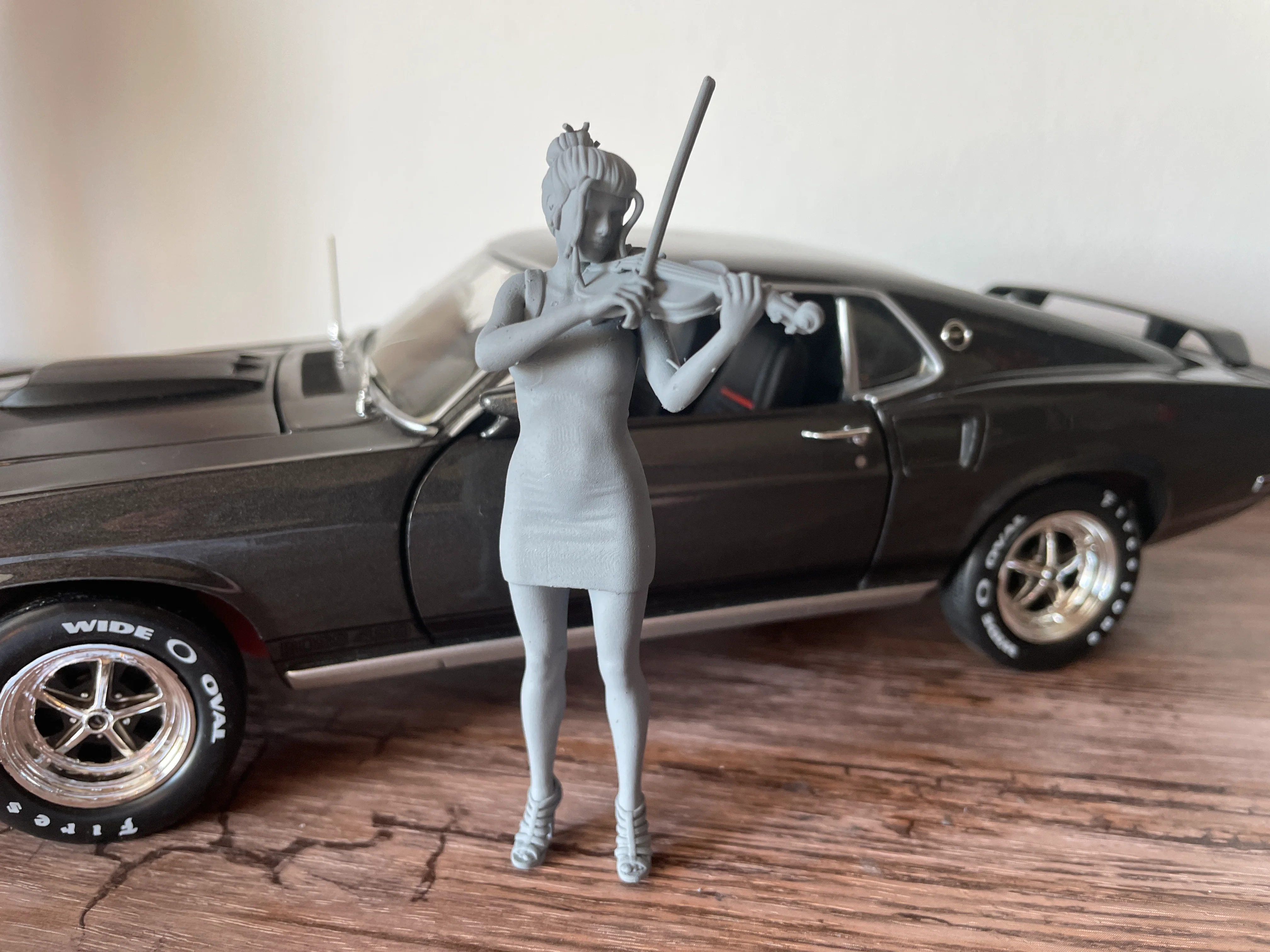 Femme Violoniste 1