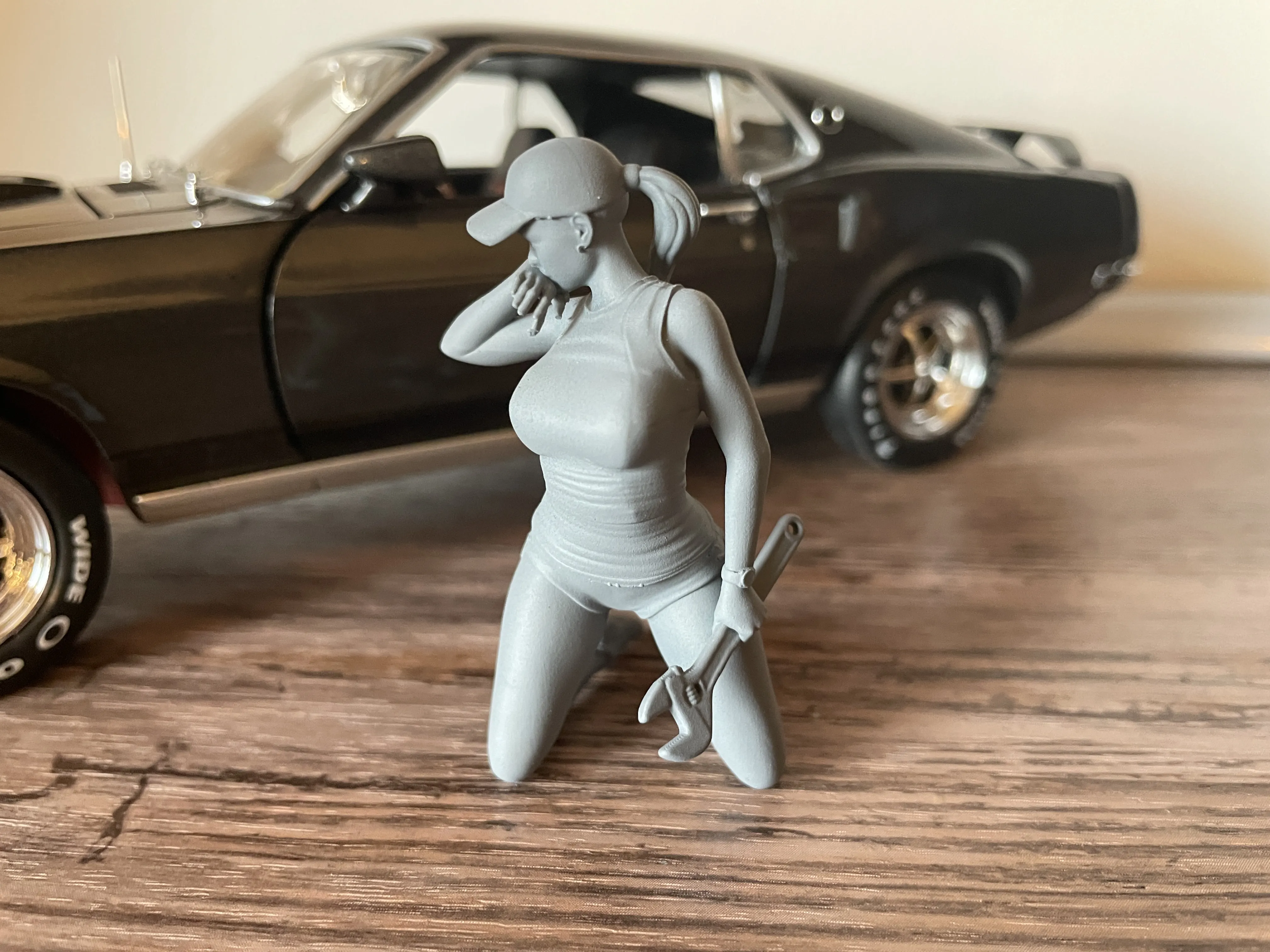 Femme Mécanicienne 11