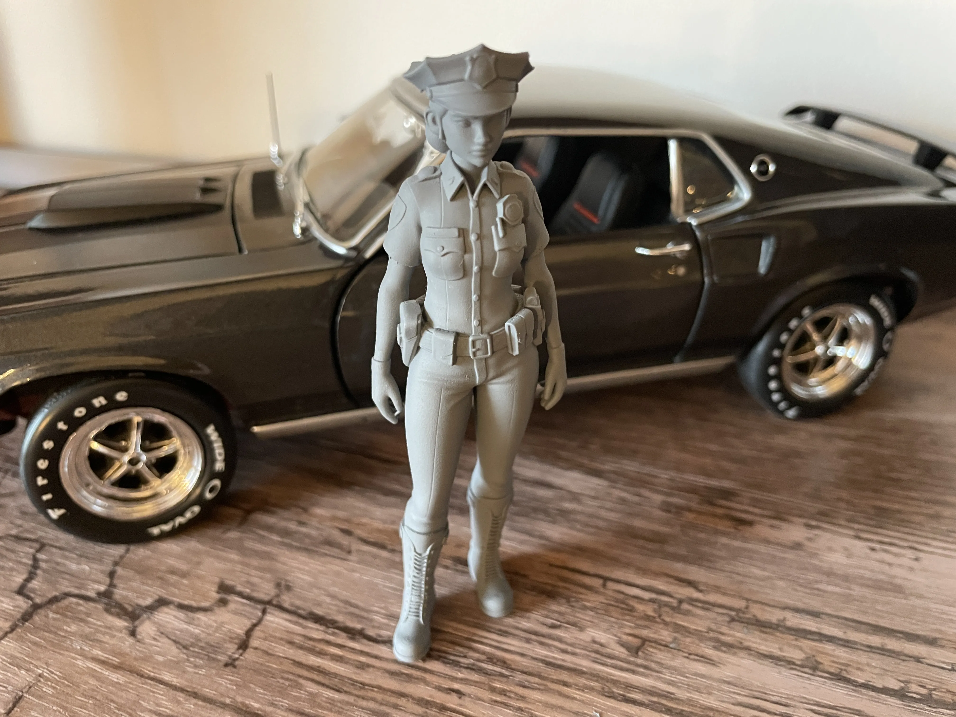 Femme Policière 12