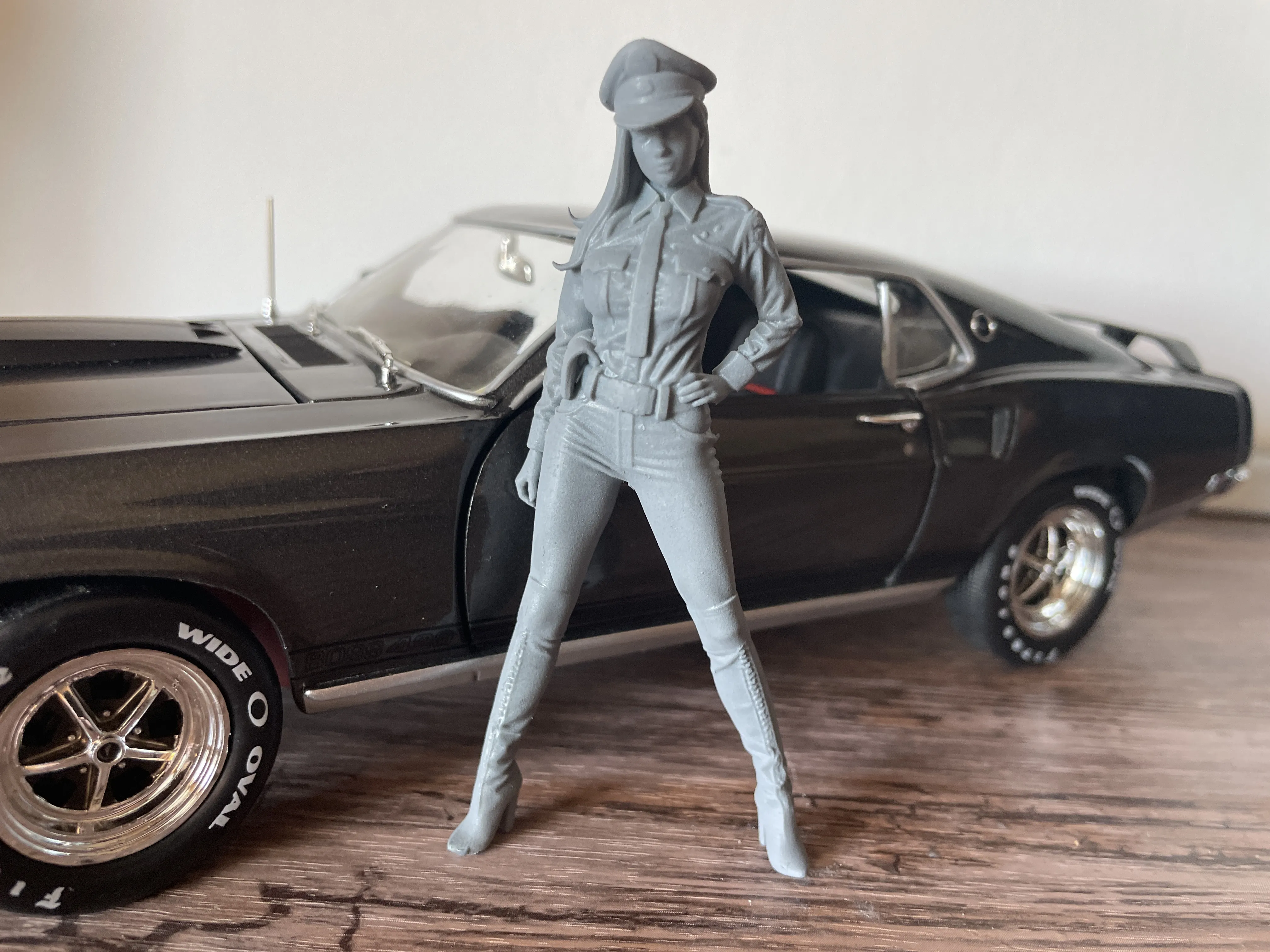 Femme Policière 14